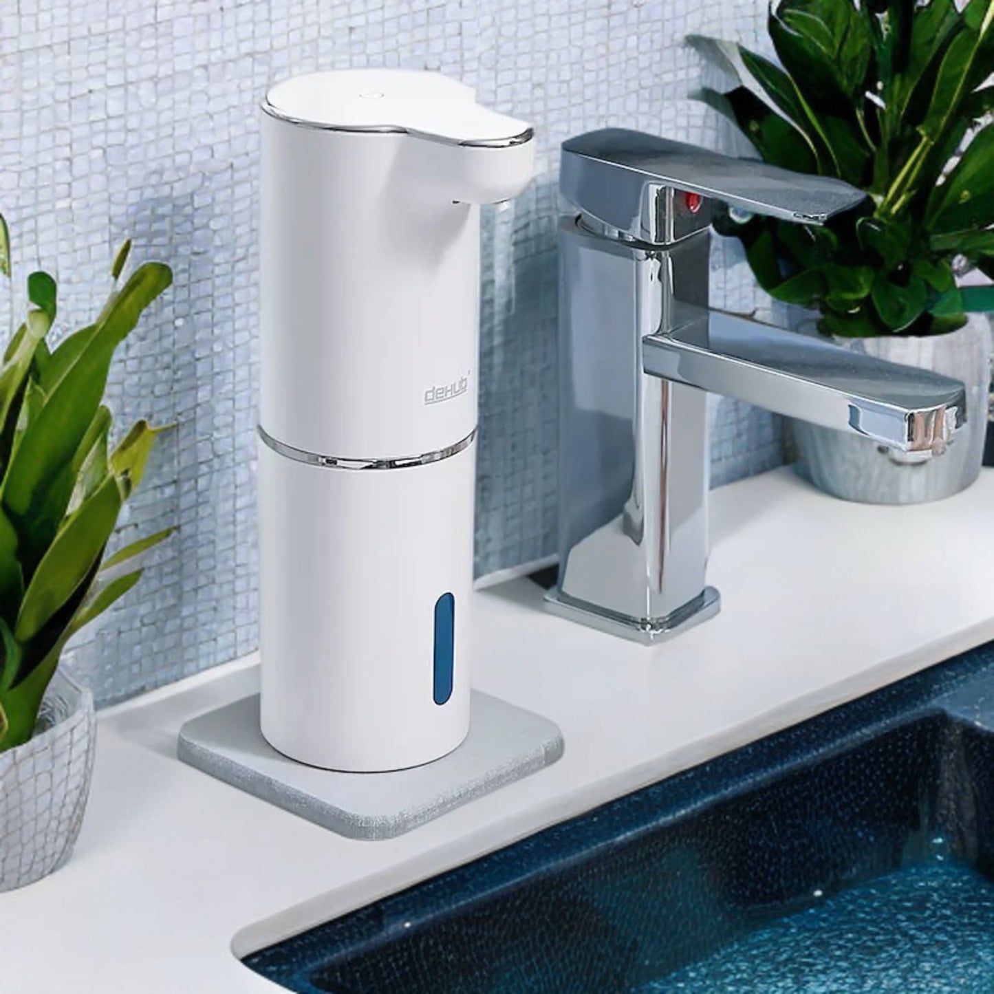HomeBedBath™ SmartFoam — Touchless Soap Dispenser